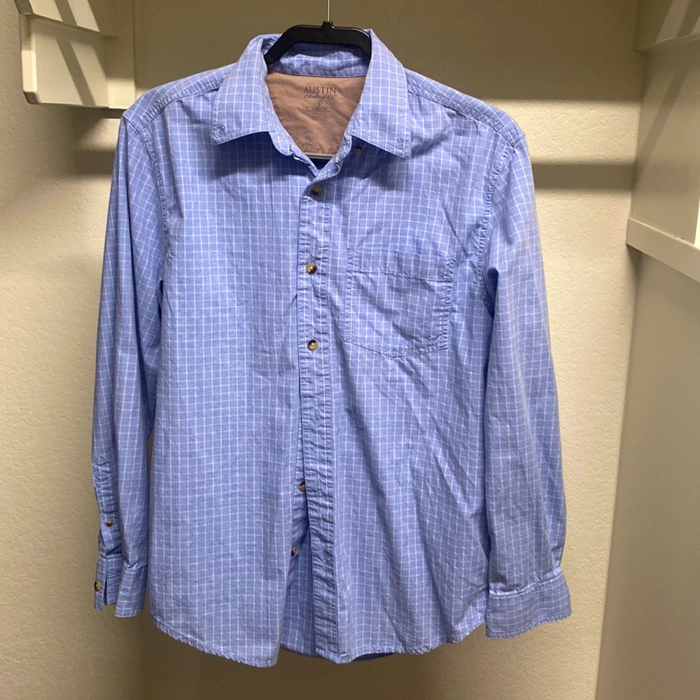Austin Clothing Co. Light Blue Button-Down Shirt